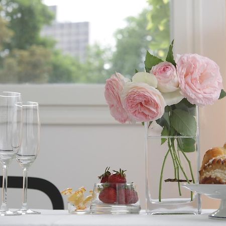 Les Suites De Catherine, La Si Calme Nancy Buitenkant foto