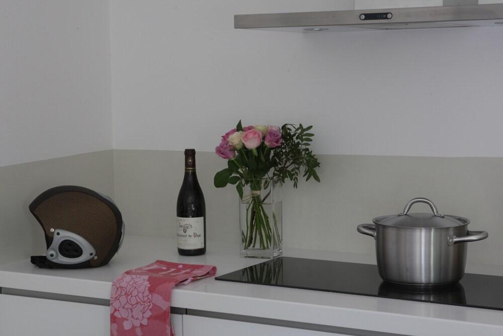 Les Suites De Catherine, La Si Calme Nancy Buitenkant foto